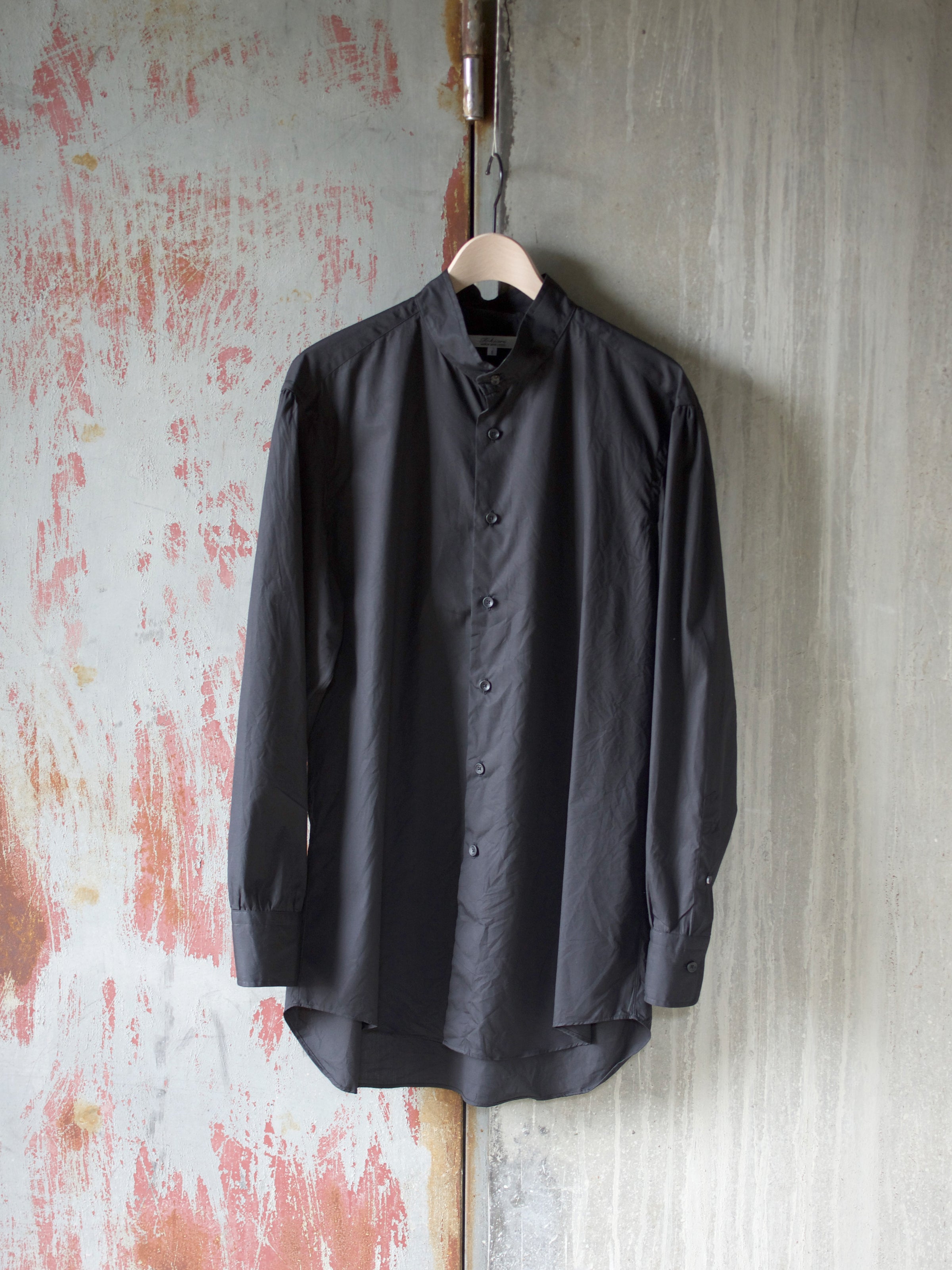TOBARI' DOUBLE BUTTON COLLAR GATHERED SHIRT - HARDMANS LINEN 1.4.2