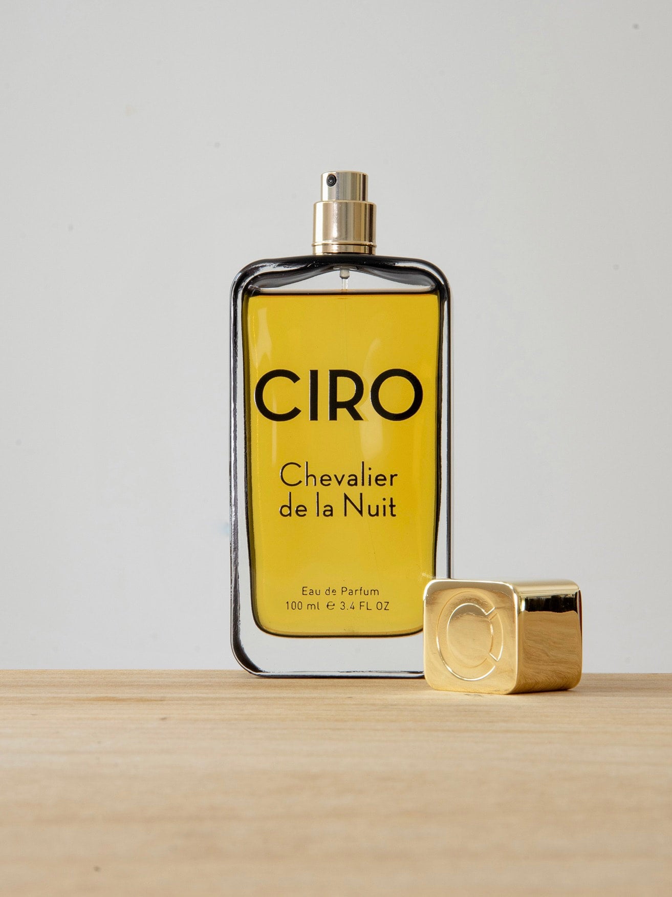 CIRO CHEVALIER DE LA NUIT（シュヴァリエ ドゥ ラ ニュイ）夜の